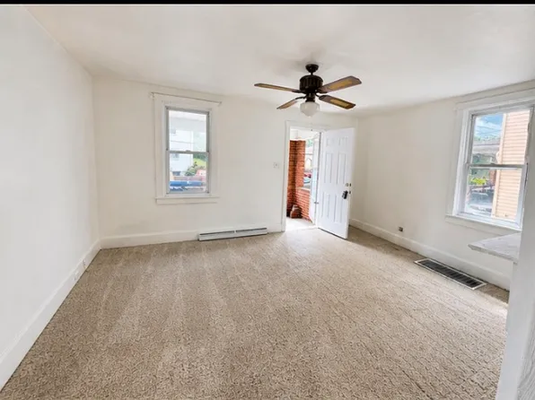 34 Zellers St, Greensburg, PA 15601