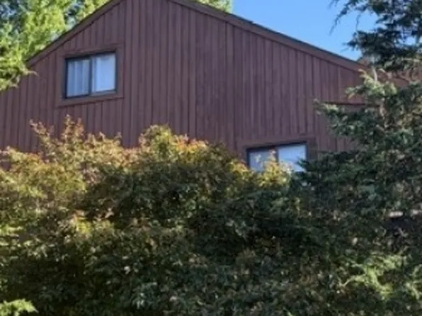 4 Brandywine Ct Unit 2, Vernon, NJ 07462