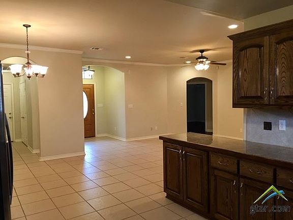 4th image of 519 Dunmore Dr