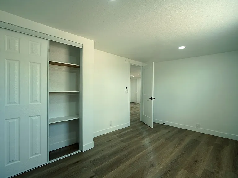 1006 Beverly Rd — Photo 7