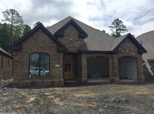 5 Creekwood Ct, Little Rock, AR 72223