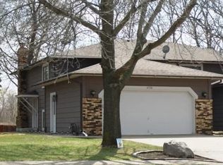 6770 132nd St W, Apple Valley, MN 55124