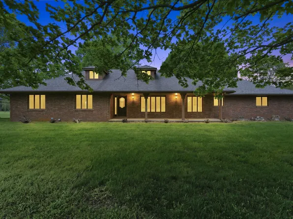 431 N Farm Road 205, Springfield, MO 65802