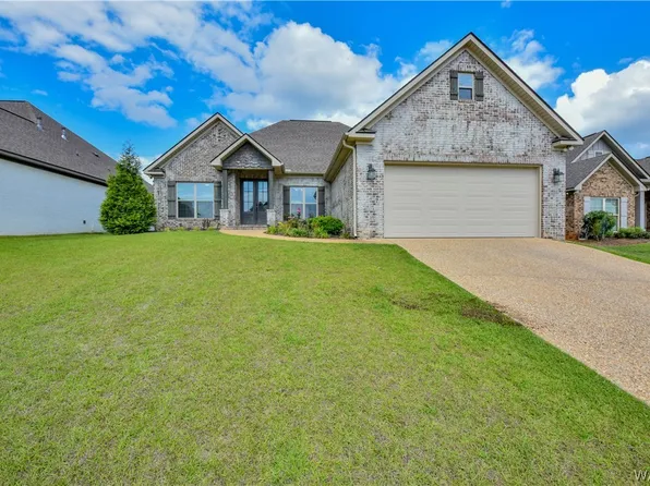 13837 Hemlock Dr, Northport, AL 35475