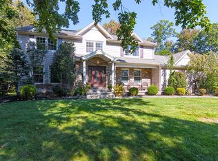 380 Willow Way, Clark, NJ 07066