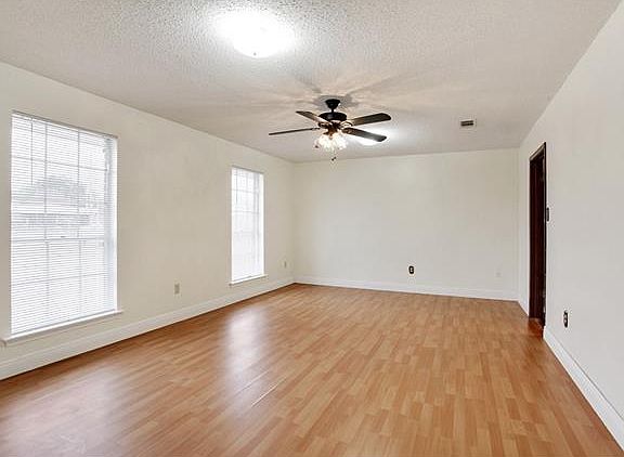 2nd image of 4306 W Napoleon Ave