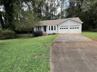 90 Chimney Rise Ct, Stockbridge, GA 30281