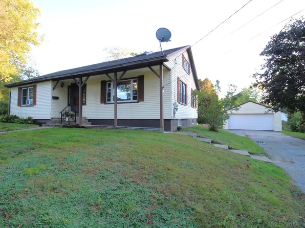 17 Bibber Street, Lisbon, ME 04252