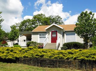 140 SE Oak St, White Salmon, WA