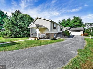 18301 Brick Store Rd, Hampstead, MD 21074