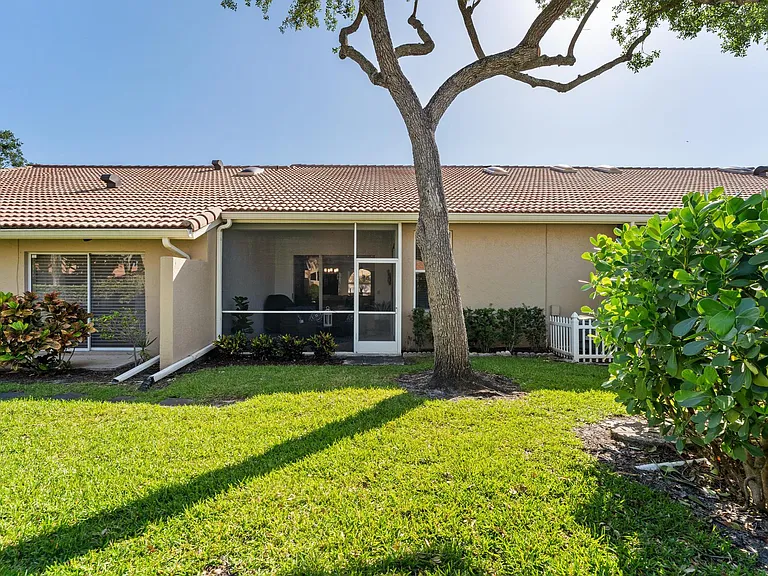 1903 Rosewood Way — Photo 26