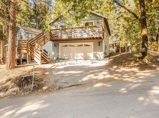 2478 Secret Dr, Running Springs, CA 92382
