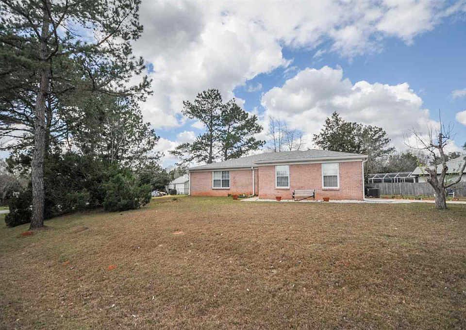 1st image of 6773 Walden Cir