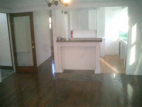 2nd image of 128 Orange Ave