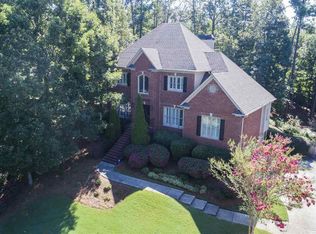 1025 Lake Colony Ln, Vestavia, AL 35242