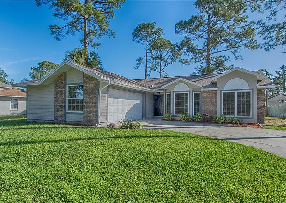 1st image of 2442 Coachman Dr