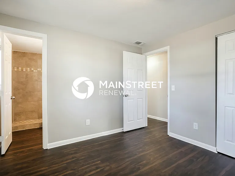 Main Bedroom