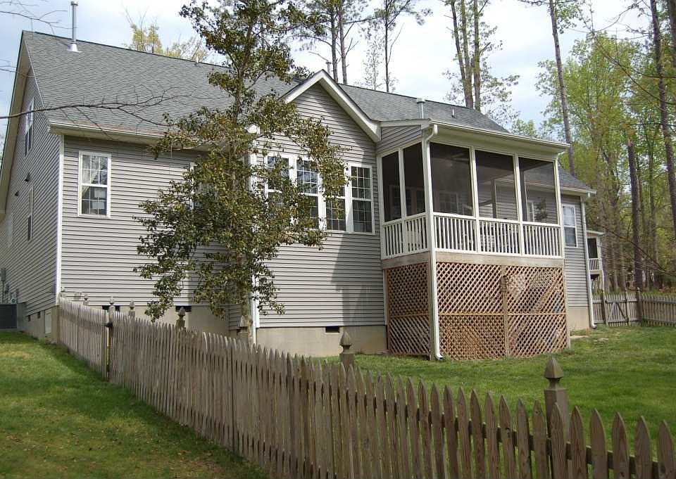 2nd image of 419 Green Turret Dr