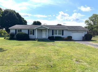 163 Allison Ave, Killbuck, OH 44637