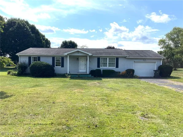 163 Allison Ave, Killbuck, OH 44637