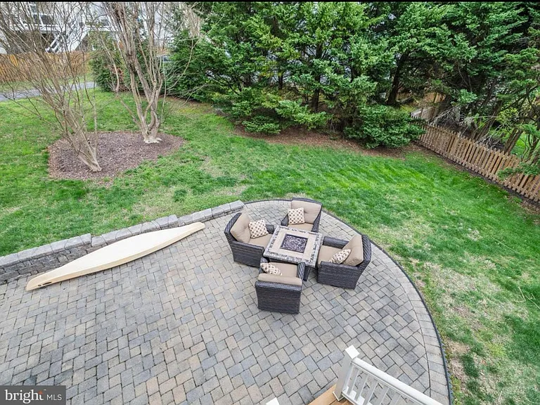 2805 Erics Ct — Photo 25
