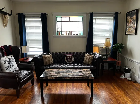 140 Savin Hill Ave APT 2R, Dorchester, MA 02125