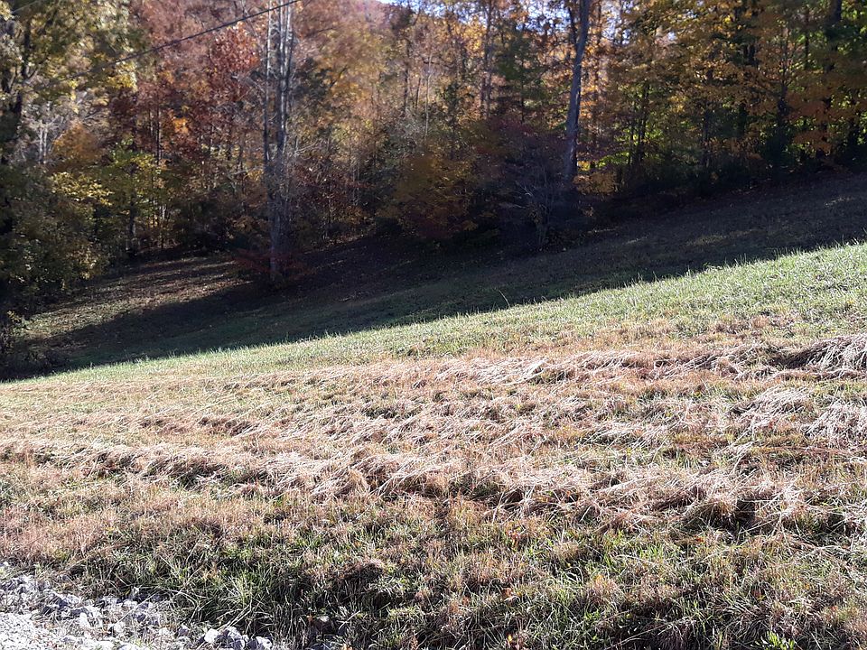 2nd image of Saddle Hill Dr #3