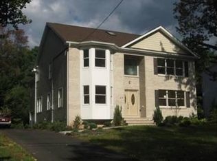 84 King St, Edison, NJ 08820