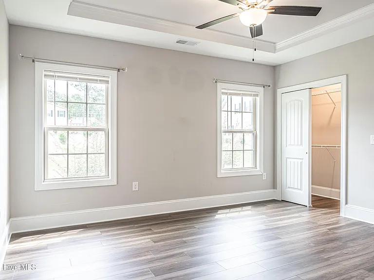 315 Mashie Ct — Photo 23