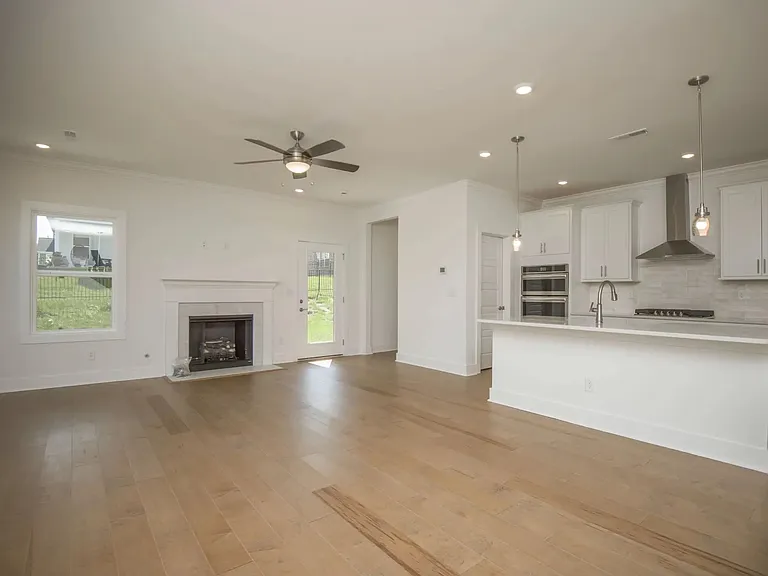 545 Ivey Farms Rd — Photo 3