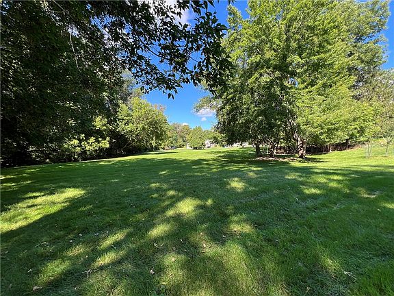 5th image of Fairport Nine Mile Point Rd Lot 1