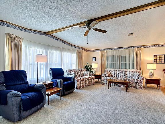 4th image of 35801 Brisa Dr