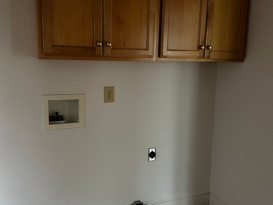 1st image of 350 Spruce St #352