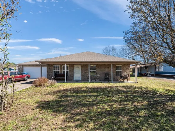 170 Orchard Dr, Gentry, AR 72734