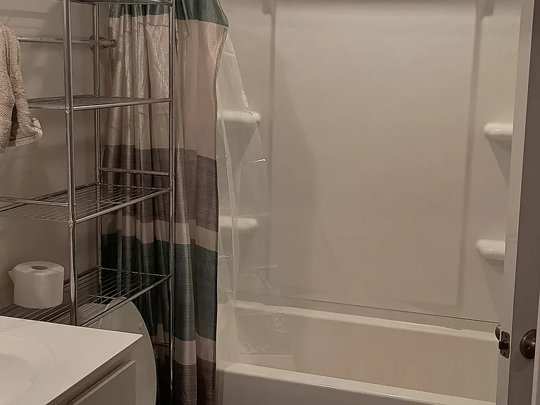 407 Hampton Townes Dr — Photo 14