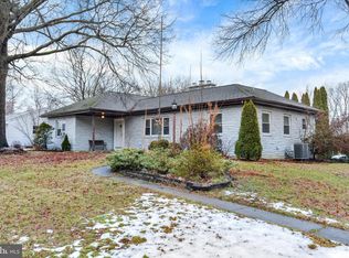 1343 Church Rd, Hershey, PA 17033