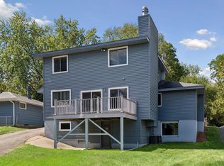 1528 Aquila Ave N, Golden Valley, MN 55427