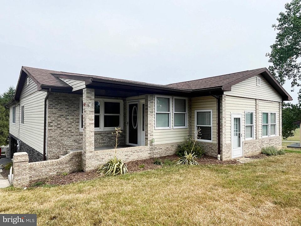 1st image of 877 King Lear Dr