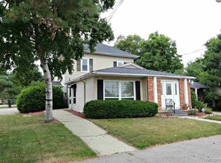 1470 S Dye Rd #C, Flint, MI 48532