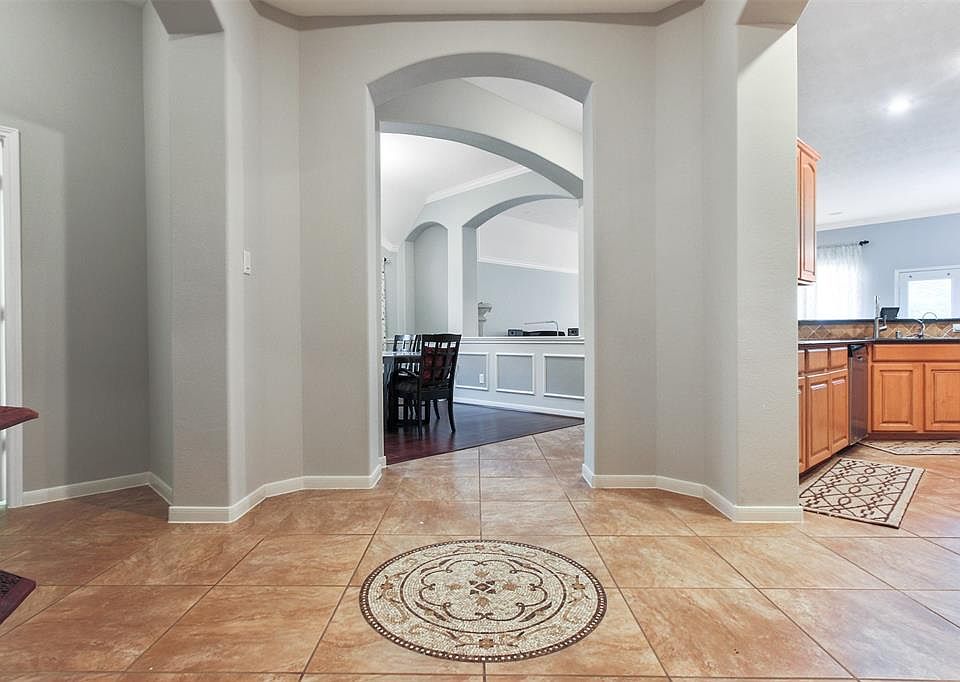 1st image of 6807 Feldman Ln