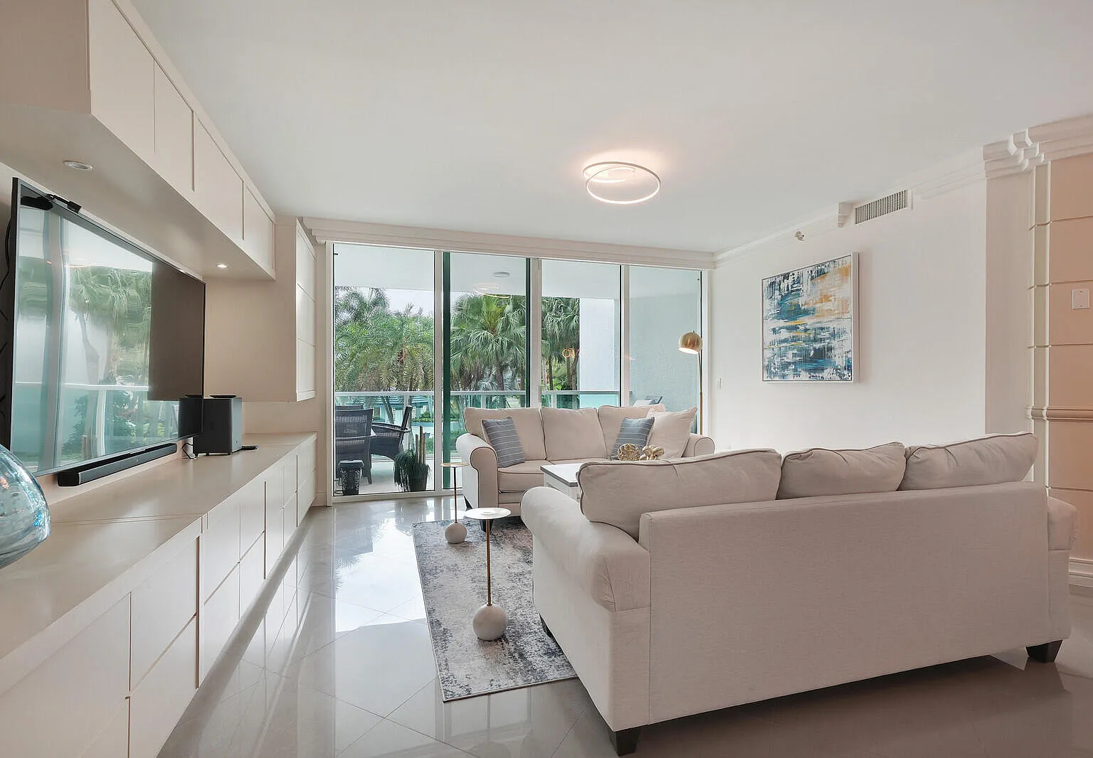 1 bed, 2.0 bath, 1580 sqft, $6,750 — Photo 3