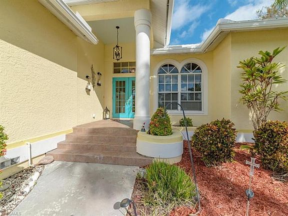 3rd image of 1650 Begonia Ct