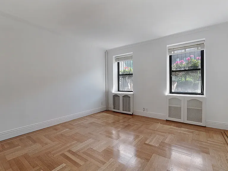 285 Carroll St #1 — Photo 8