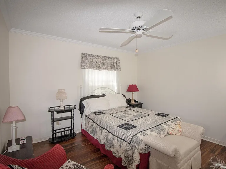 23 Arapaho Dr — Photo 8