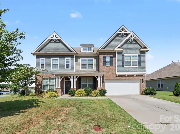 853 Double Oak Ln SE, Concord, NC 28025