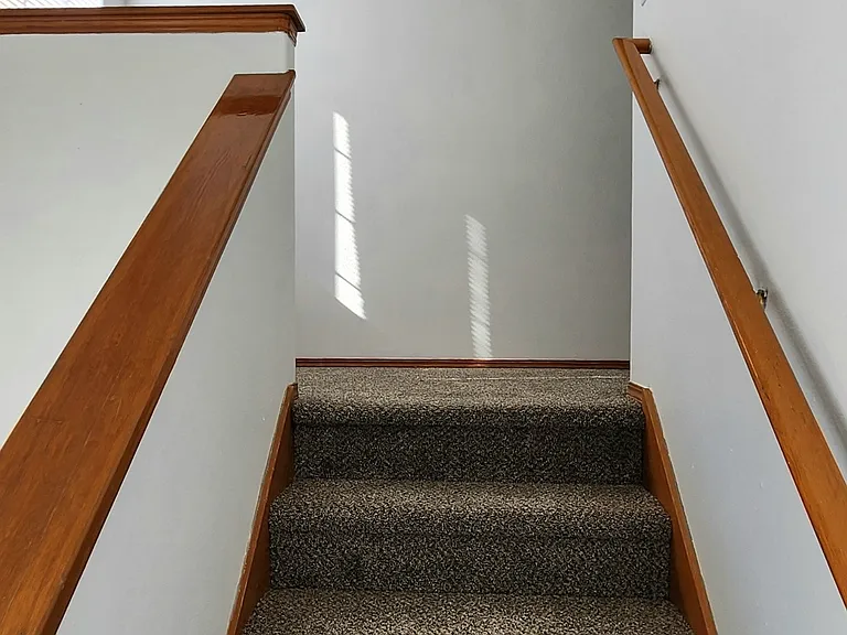 1326 S Skyline Dr — Photo 7