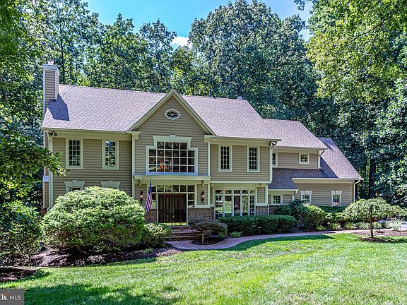 2nd image of 3212 Upper Wynnewood Pl