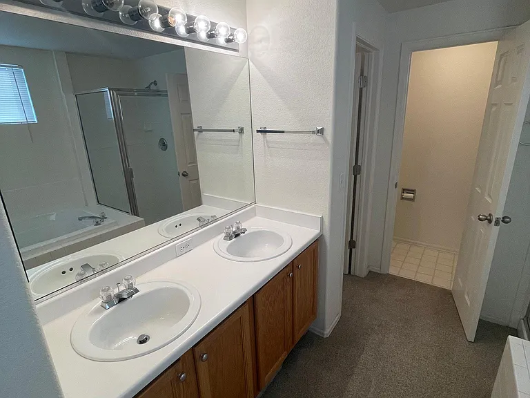 1162 S Egrew Ct — Photo 18
