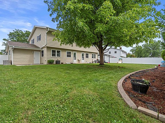 Shared Fenced in Yard