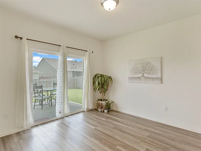 19517 Caymus Dr — Photo 7
